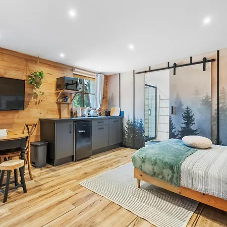 Essencia Apartment *